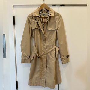 Burberry Tess Lightweight Jacket/Trench